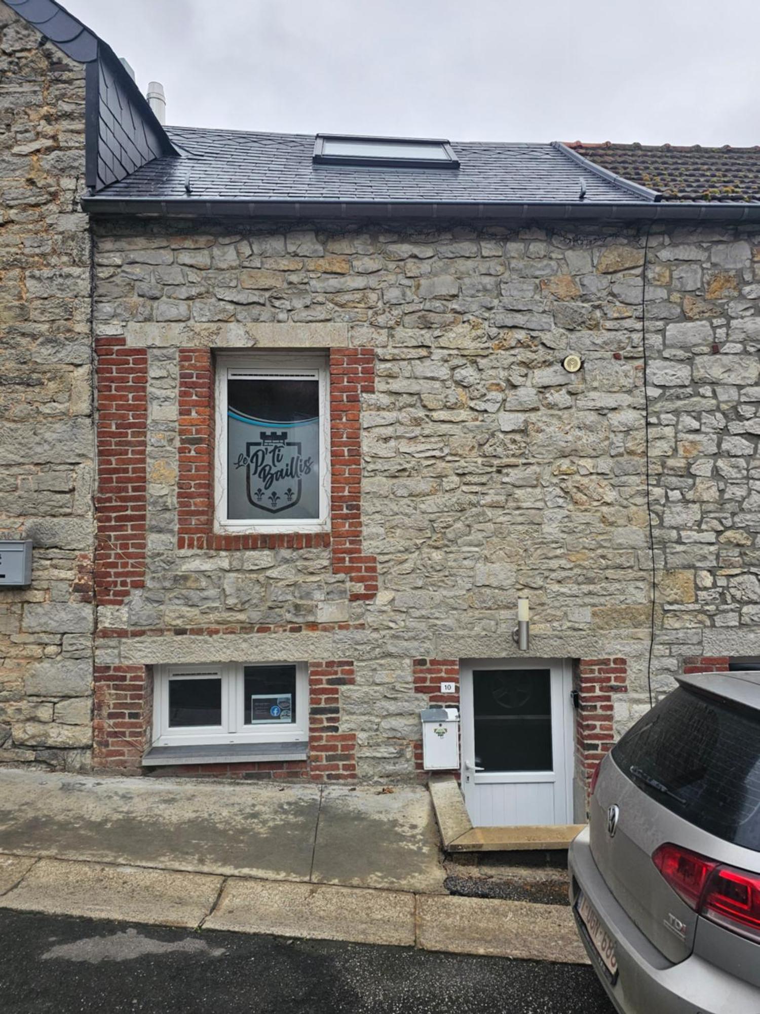Gite Le Pt'I Baillis Nismes Экстерьер фото